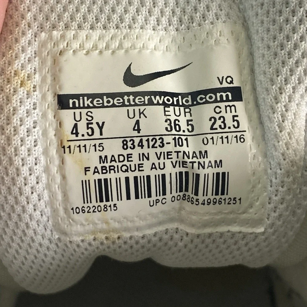 Nike Sneakers Kids 4.5Y White Leather Classic Casual Tennis Shoes 834123-101